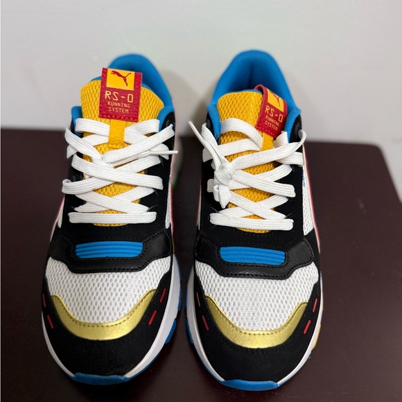 Puma - Picture 5 of 7